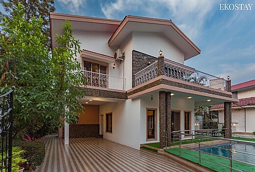 EKO STAY - PARAMOUNT VILLA