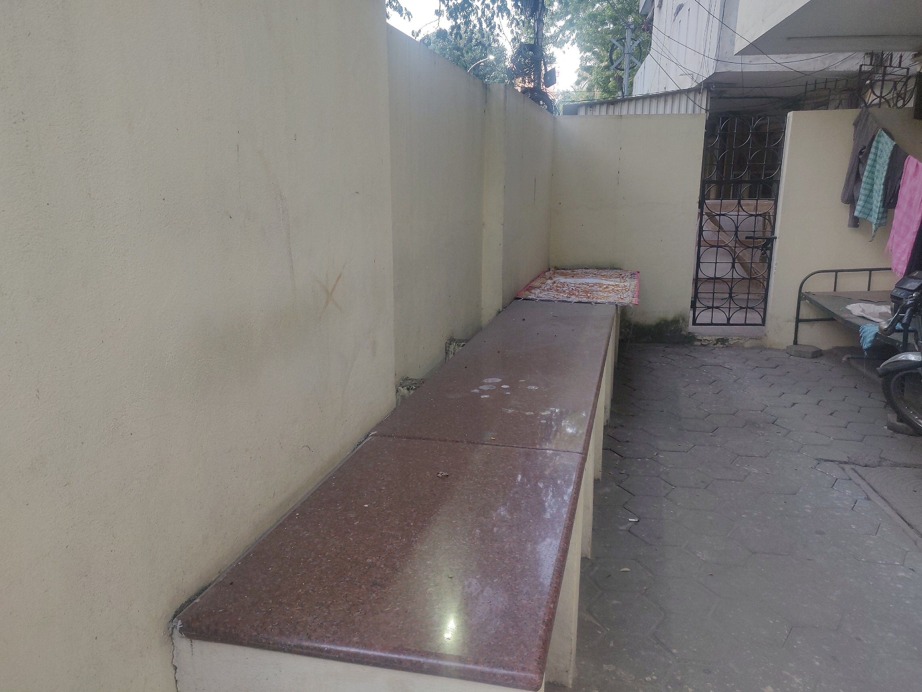 Amman Men's Hostel, Nungambakkam - Tap to explore photos