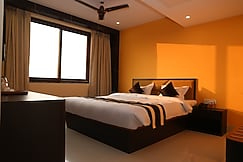 Hotel DS International, Boram
