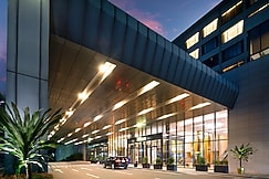 Hilton Clark Sun Valley Resort, Mabalacat