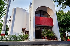 Rahi Tourist Bungalow, Kannauj, Kannauj