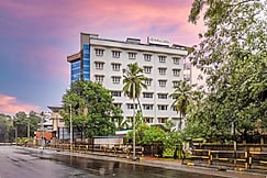 Sterling Darshan Guruvayur, Guruvayur