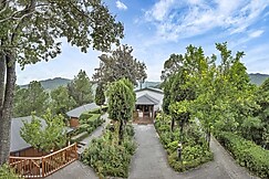 Club Mahindra Binsar Villa, Binsar