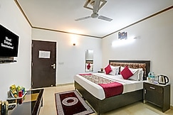 Hotel Dolphin @ Delhi Airport, Delhi