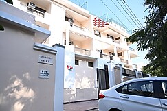 B-34 GUEST HOUSE, Lucknow