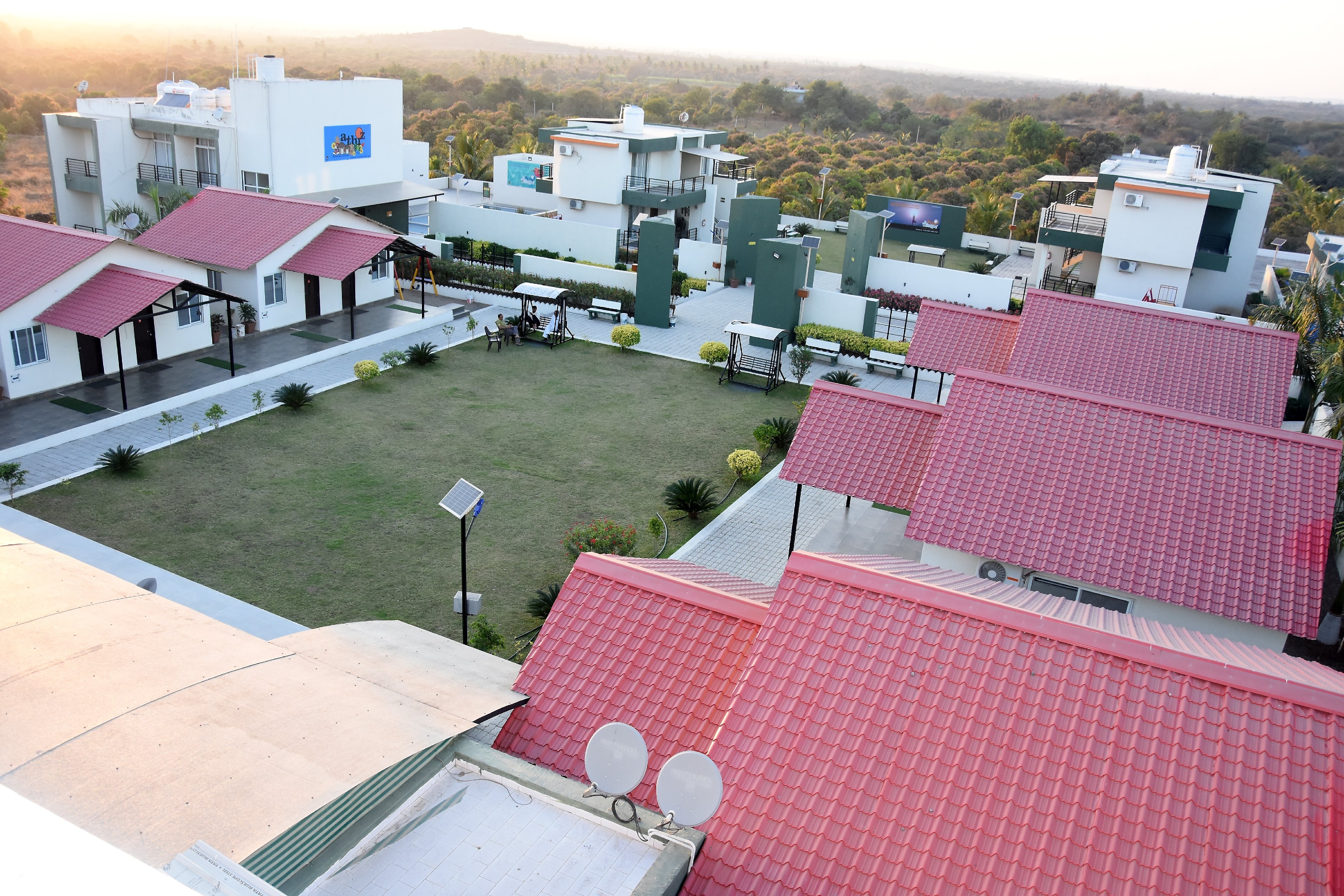 Gir Athiz Resort with swimming pool - Tap to explore photos