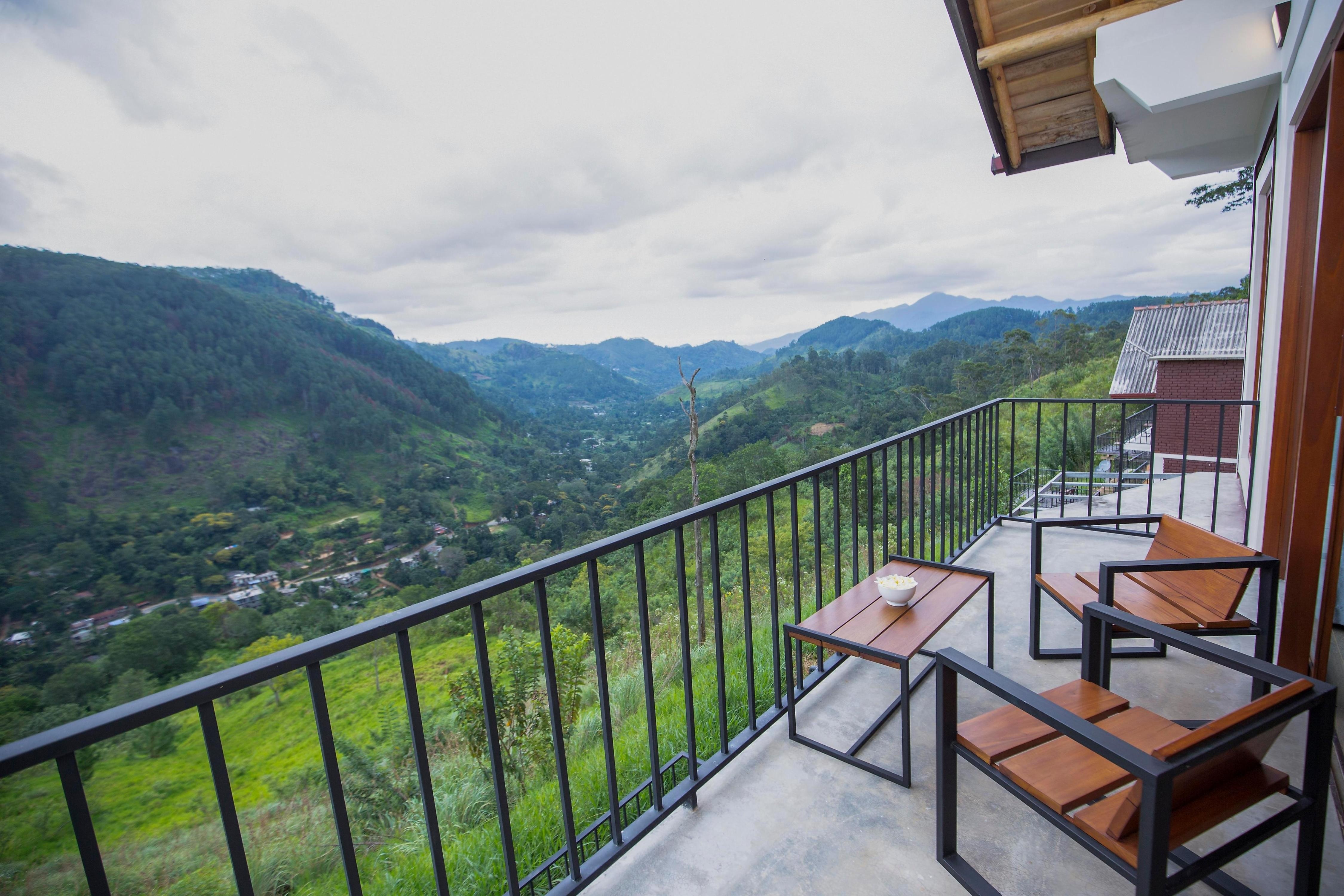 Dowa Elegance Resort - Tap to explore photos