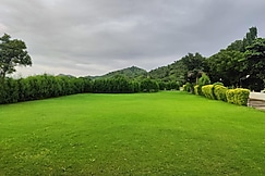 Happy Day Hotel, Abu Road