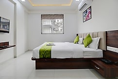 Hotel StayBird - Nest, Kharadi, Pune