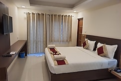 CHERRY BLOSSOM, Ooty