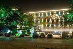Club Central Hotel
