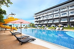 Centara Life Cha-Am Beach Resort Hua Hin, Tha Yang