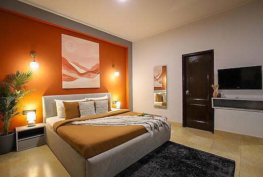 BedChambers Serviced Apartments | Near Golf Course Road