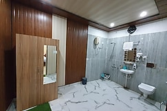 Bundeli Farm Resort & Banquet, Orchha