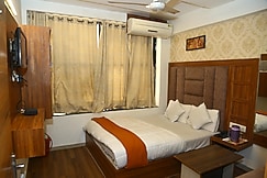 Hotel Khushi Palace, Ahmedabad