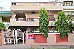 Bhumi Homestay Bed & Breakfast, Bhopal
