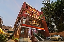 Hotel Veer Palace By Greysky - Near Bhikaji Cama Palace Delhi., Delhi