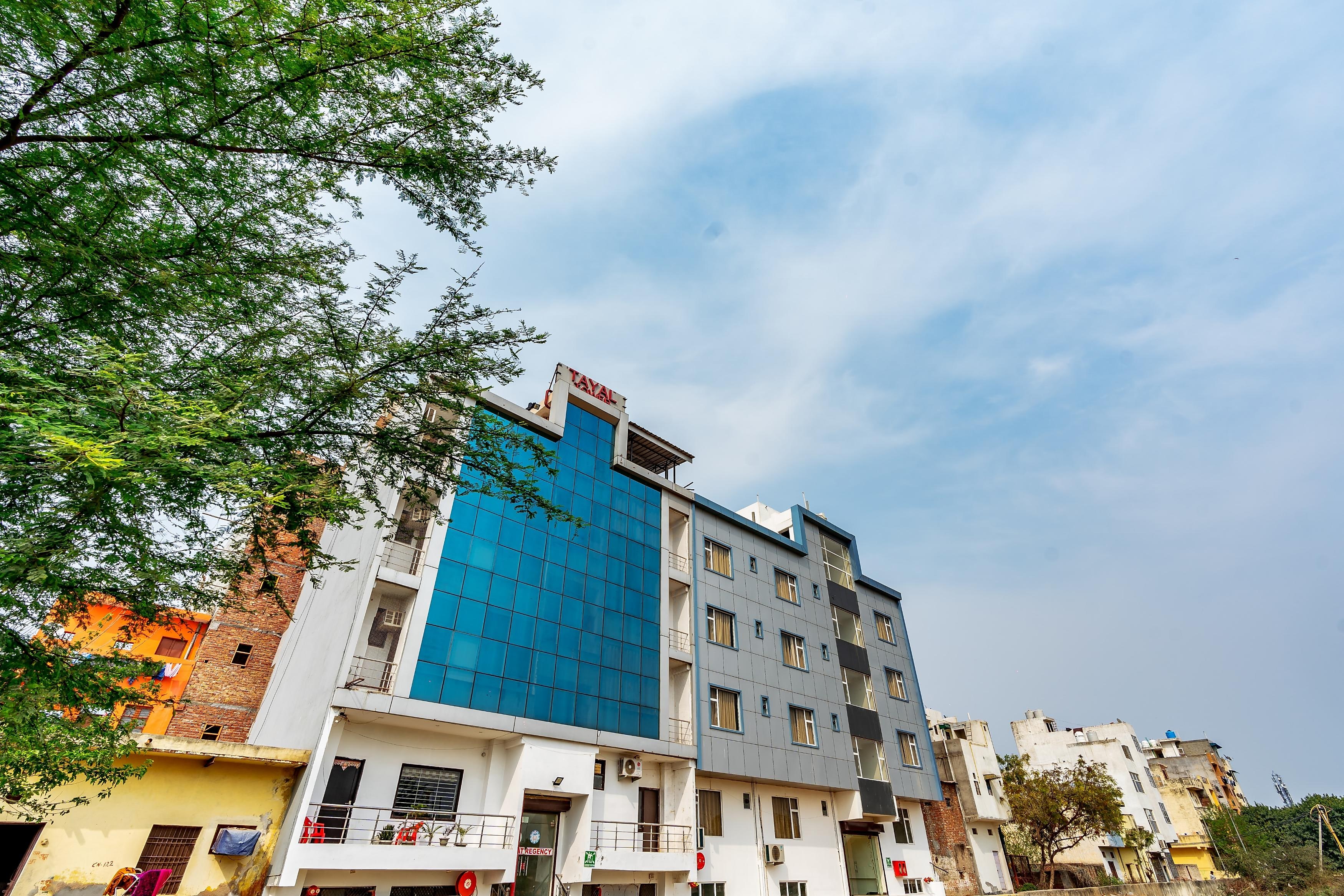 Tejas Regency Opposite Yashobhoomi - Tap to explore photos