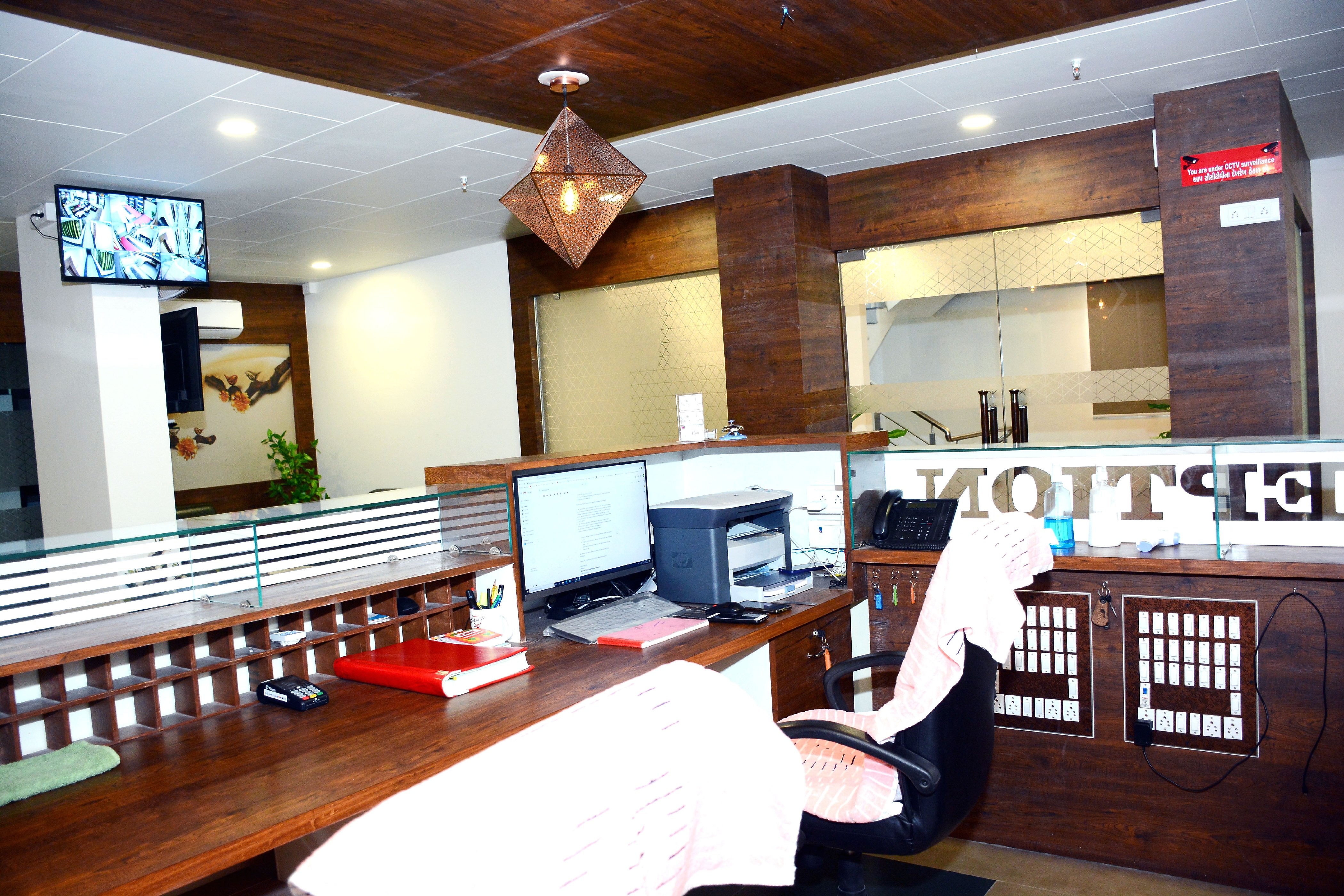 Photos of HOTEL ROYAL WINGS Hotel in Vadodara