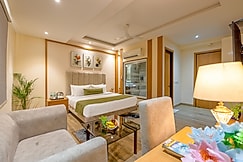 OPO Horizon Stanley @ IGI Delhi Airport, Delhi