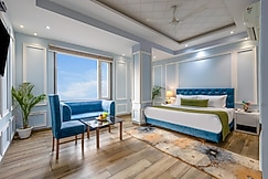 OPO Horizon Stanley, Delhi