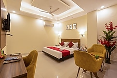 Hotel Ganga Ashoka- 100m from Ganga Ghat | 2kms from Triveni Ghat, Rishikesh