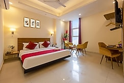 Hotel Ganga Ashoka- 100m from Ganga Ghat, Rishikesh