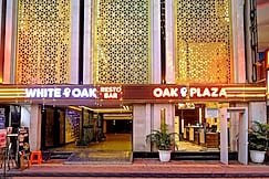 Hotel Oak Plaza Near Connaught Place & NDLS Station, Delhi