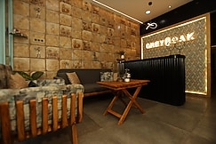 GREY OAK HOTEL, Nagpur