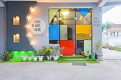 The River Front Hotel, Delhi