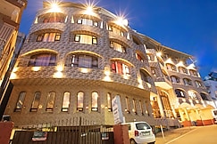 Hotel Khems
