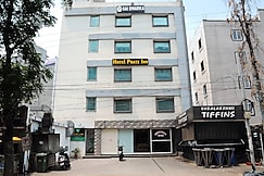 Hotel Pratz Inn, Hyderabad