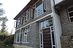 The Glade Manor Home Stay