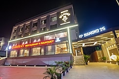 Hotel diamond 26, Surat