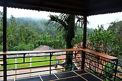 Vastare Homestay & Resort| Rooms & Caretaker, Chikmagalur