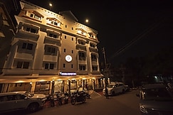 Rajdarbar Hotel, Siliguri