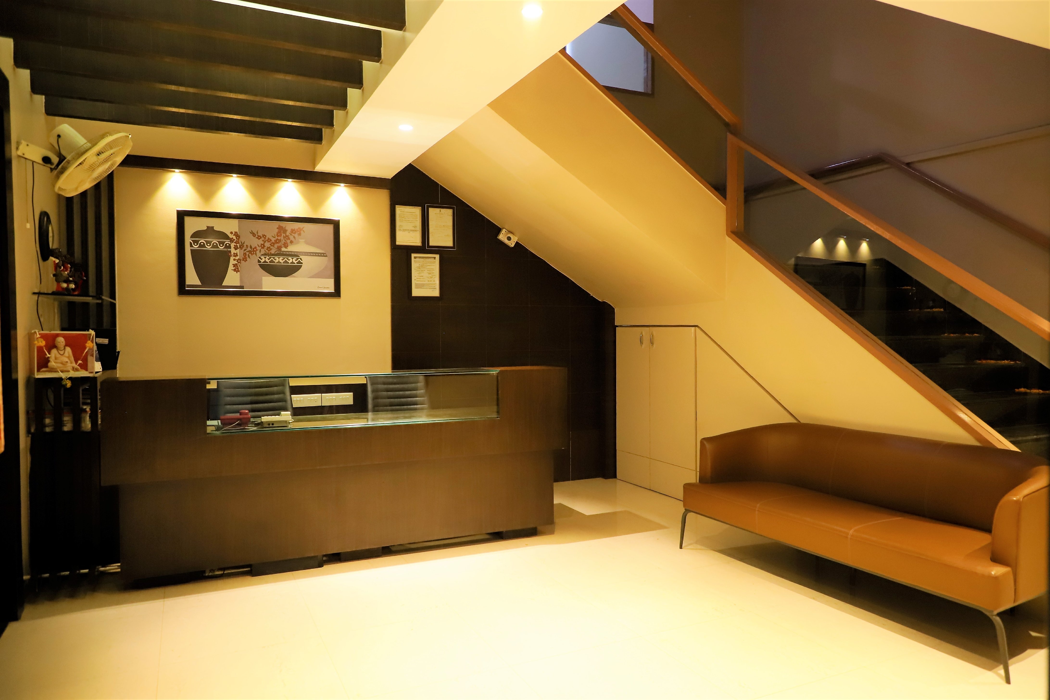 Hotel Rest Inn Best Rates on Akluj Hotel Deals, Reviews & Photos