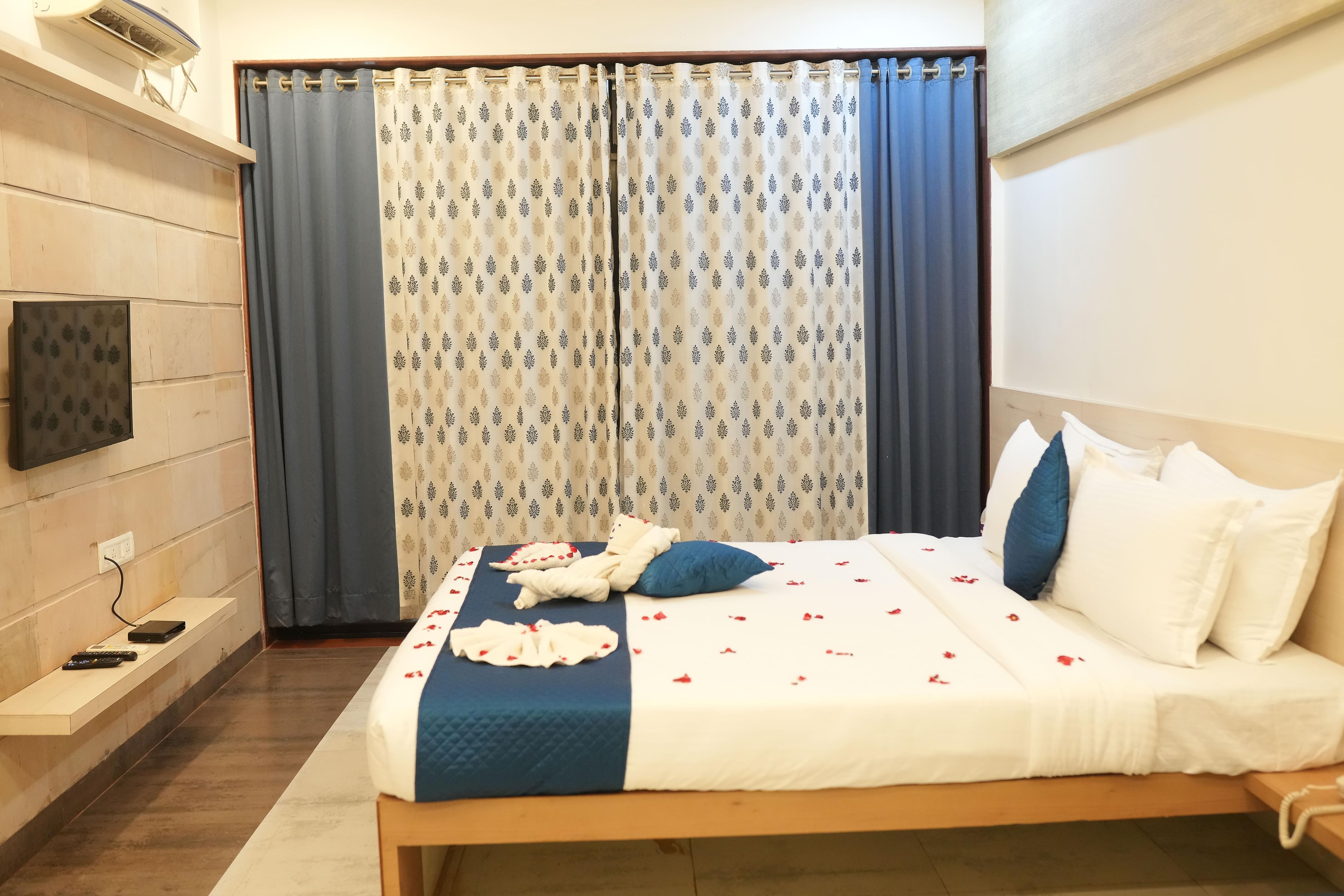 SeaFORT Beach Resort