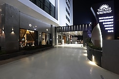 Tara Suns, Vadodara