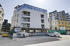 tulsi hotel, Vadodara