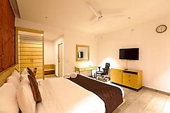 Avocado Cottages | Rooms & Kitchen, Coorg