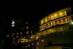 Hotel Victoria International