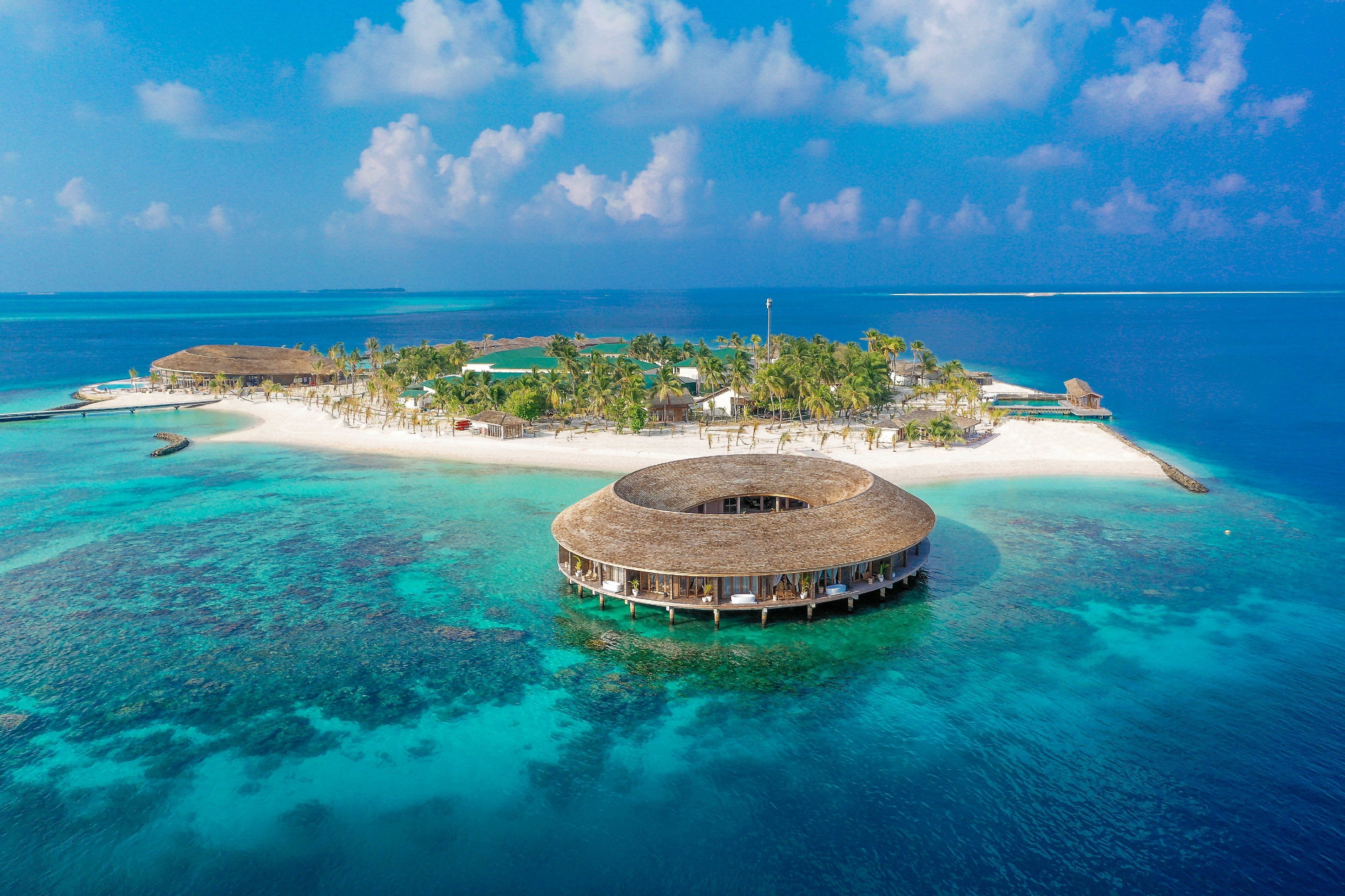 Kagi Maldives Spa Island - Tap to explore photos