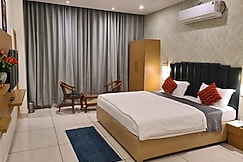 Mahadev Residency | Rooms & Caretaker, Hansi