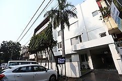 Hotel Azulo Inn @ Bhikaji Cama Place New Delhi, Delhi