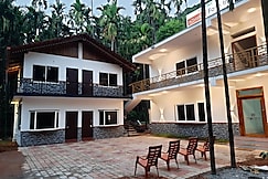 HOSAMANE FARM INN