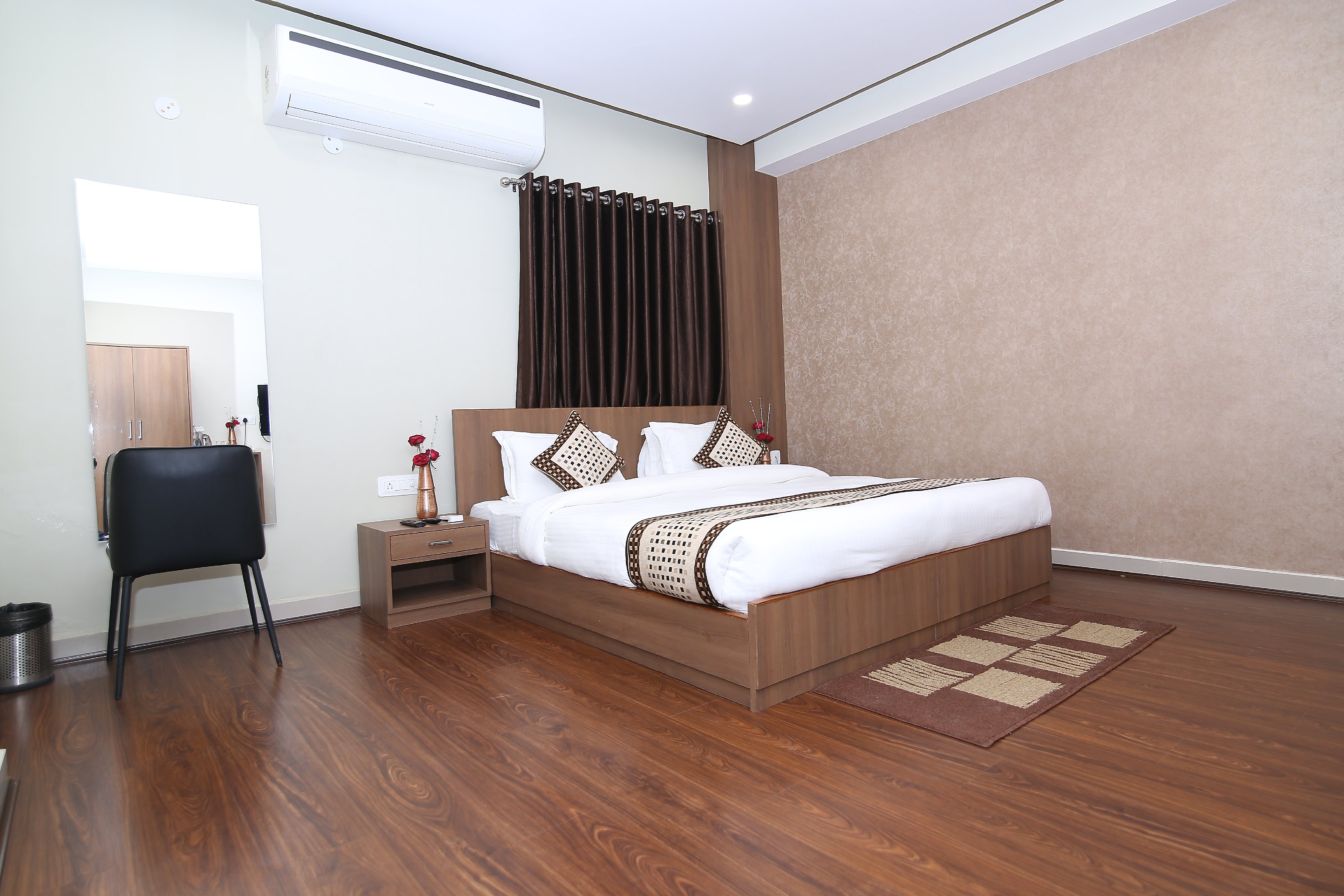 The Royal Hills Hotel & Resort Jamshedpur Hotel BOOK ₹1