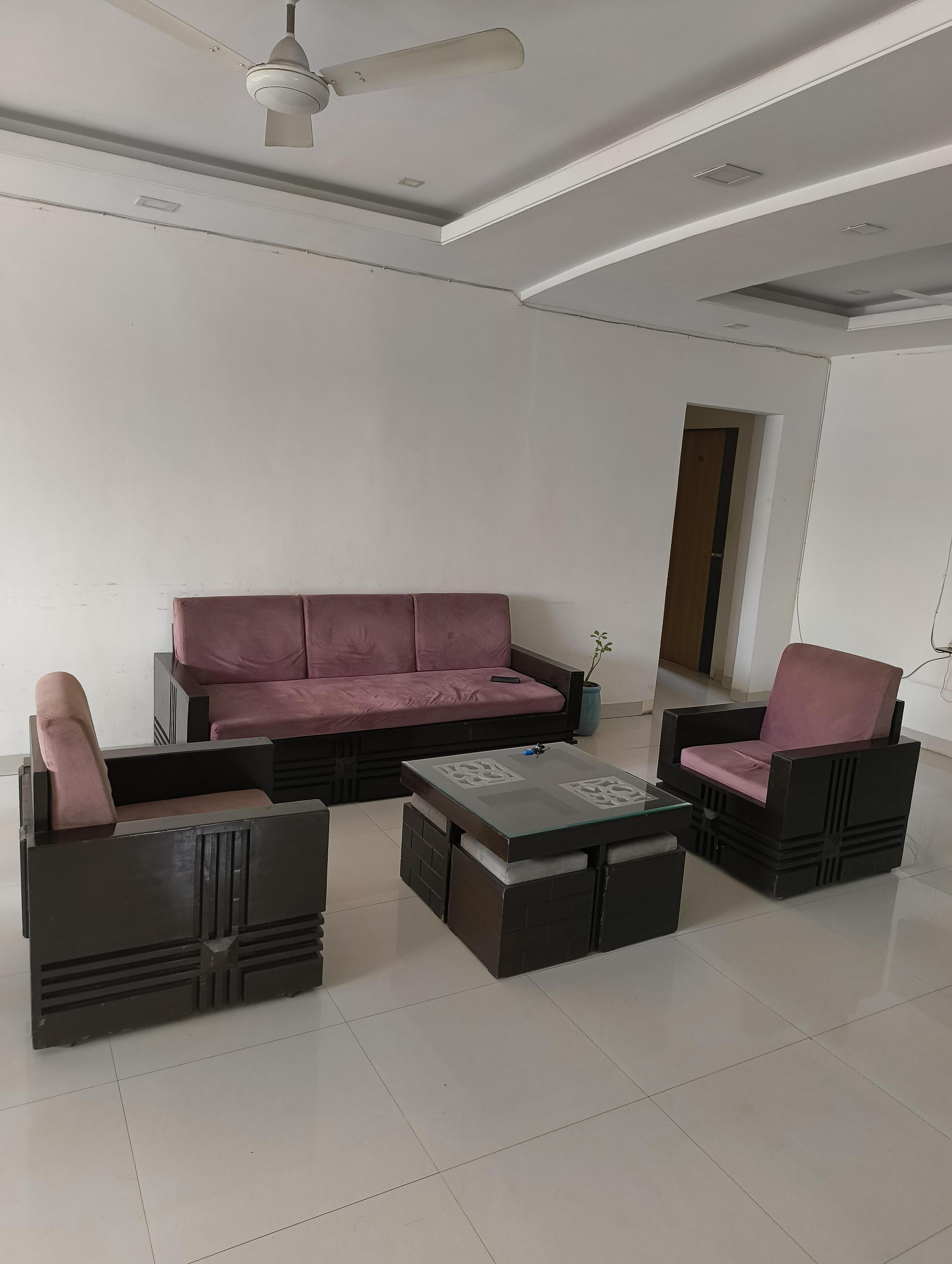 Boutique Apartment | Rooms & Caretaker