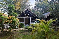 Kodom Bari Retreat, Kaziranga, Kohora