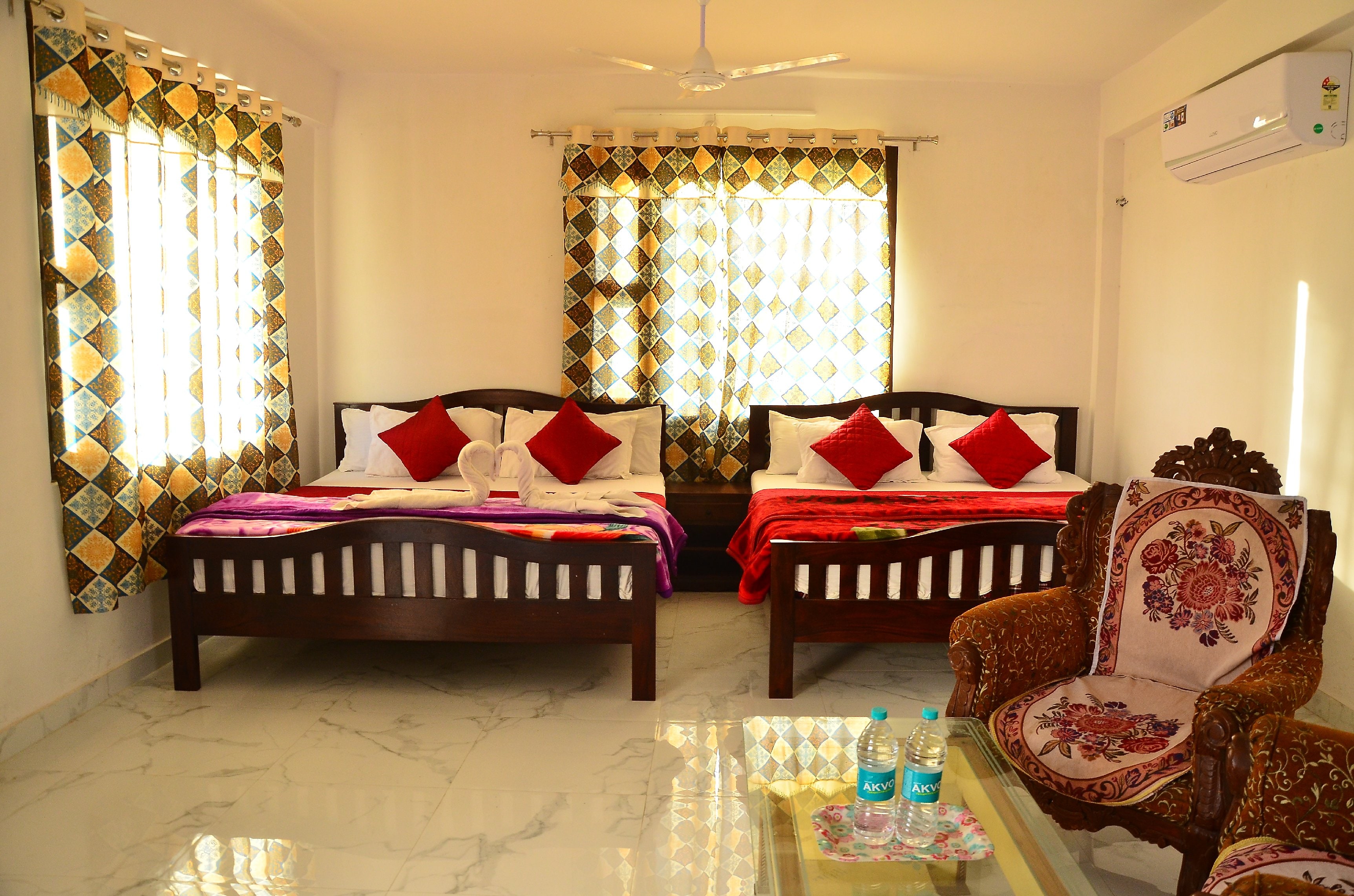 Hotel Brahma paradise  (A heritage haveli ) - Tap to explore photos
